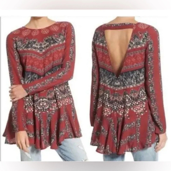 Free People Tops - FREE PEOPLE XS Anthropologie ALLURING Maroon Printed Backless Long Sleeve Tunic